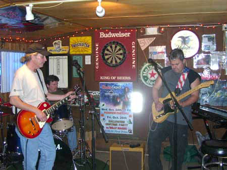 Johnny Keys
                                                        with Ed jam on
                                                        some Hendrix