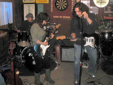 Original
                                                        band Ippy and
                                                        the Project from
                                                        Morristown, NJ