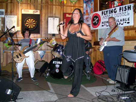 Elena and
                                                        Al backup lead
                                                        singer Sheryl
                                                        from the One
                                                        Size Fits All
                                                        Band